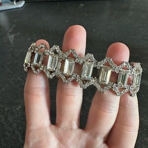 Rhinestoned diamond stretch bracelet